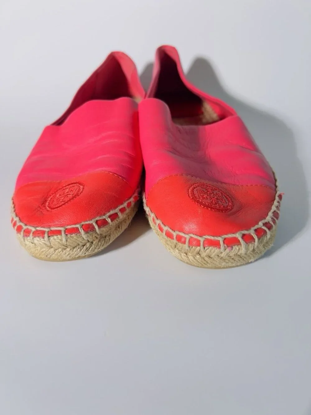 Tory Burch Colorblock Leather Espadrille Flats Pink Red Size 8.5 No Box - Picture 8 of 13